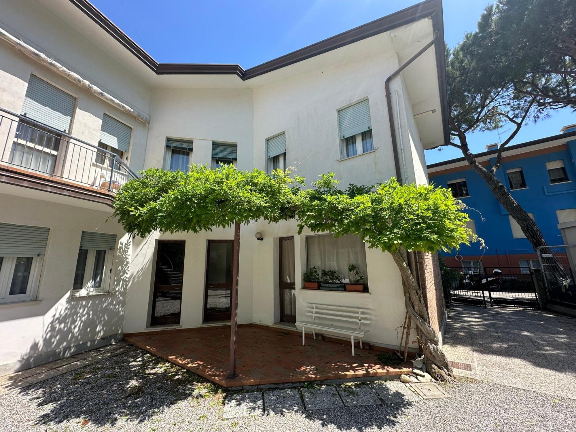 Casa Francesca - Agenzia Cocal Apartment Caorle Ngoại thất bức ảnh