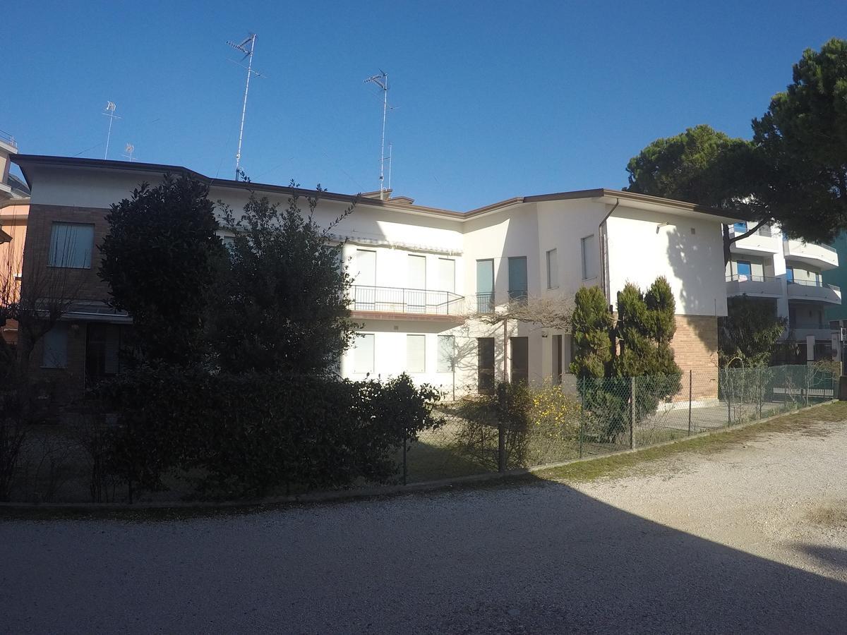 Casa Francesca - Agenzia Cocal Apartment Caorle Ngoại thất bức ảnh